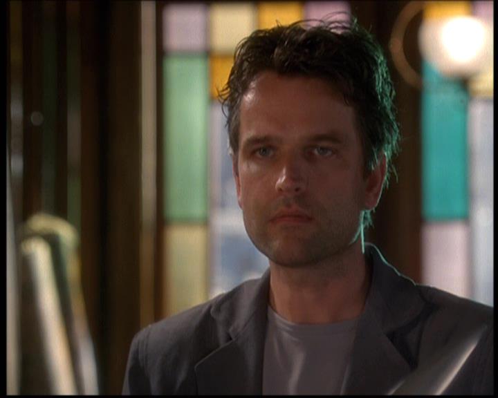 Charmed-Online-dot-net_608SwordAndTheCity1569.jpg