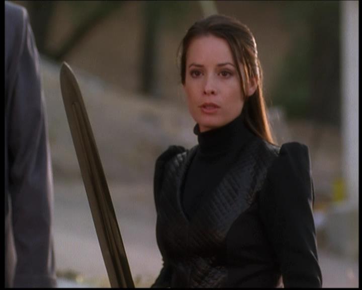 Charmed-Online-dot-net_608SwordAndTheCity1790.jpg