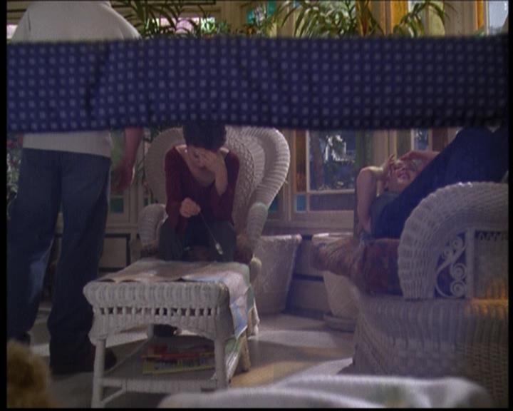 Charmed-Online-dot-net_608SwordAndTheCity1970.jpg Charmed-Online-dot-net_608SwordAndTheCity1970.jpg