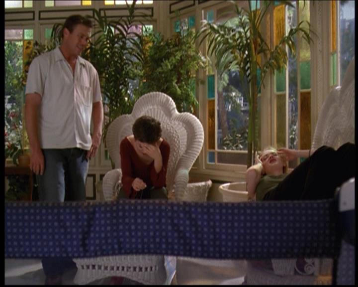 Charmed-Online-dot-net_608SwordAndTheCity1972.jpg