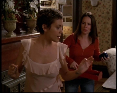 Charmed-Online-dot-net_608SwordAndTheCity0111.jpg