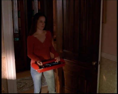 Charmed-Online-dot-net_608SwordAndTheCity0169.jpg