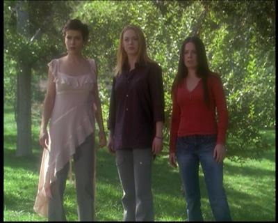 Charmed-Online-dot-net_608SwordAndTheCity0215.jpg