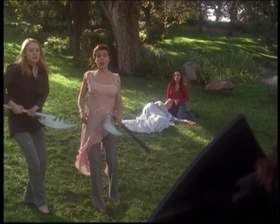 Charmed-Online-dot-net_608SwordAndTheCity0262.jpg