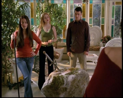 Charmed-Online-dot-net_608SwordAndTheCity0483.jpg