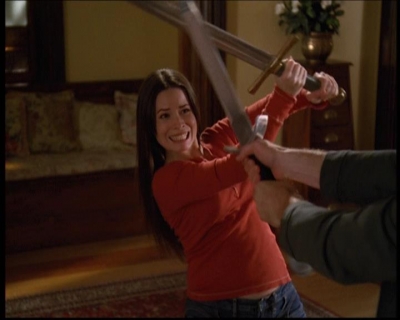 Charmed-Online-dot-net_608SwordAndTheCity1218.jpg