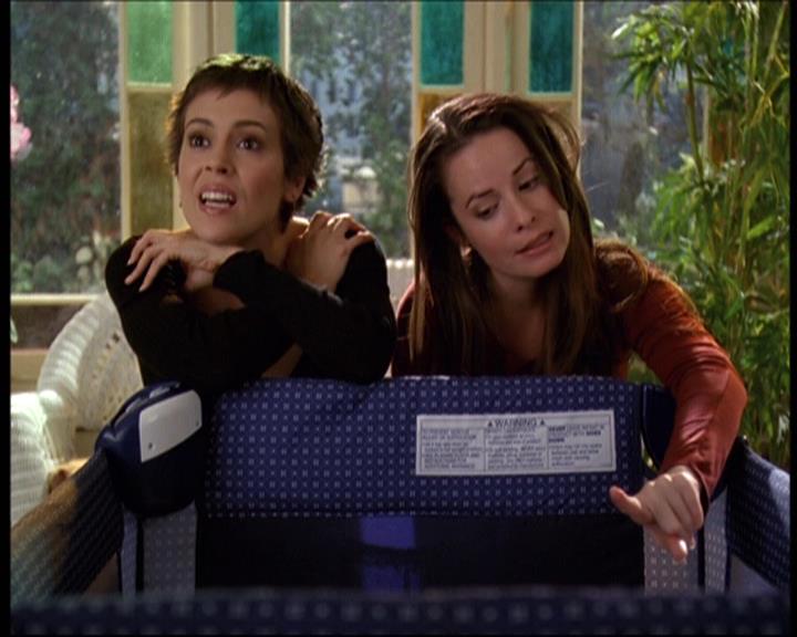 Charmed-Online-dot-609LittleMonsters0532.jpg Charmed-Online-dot-609LittleMonsters0532.jpg