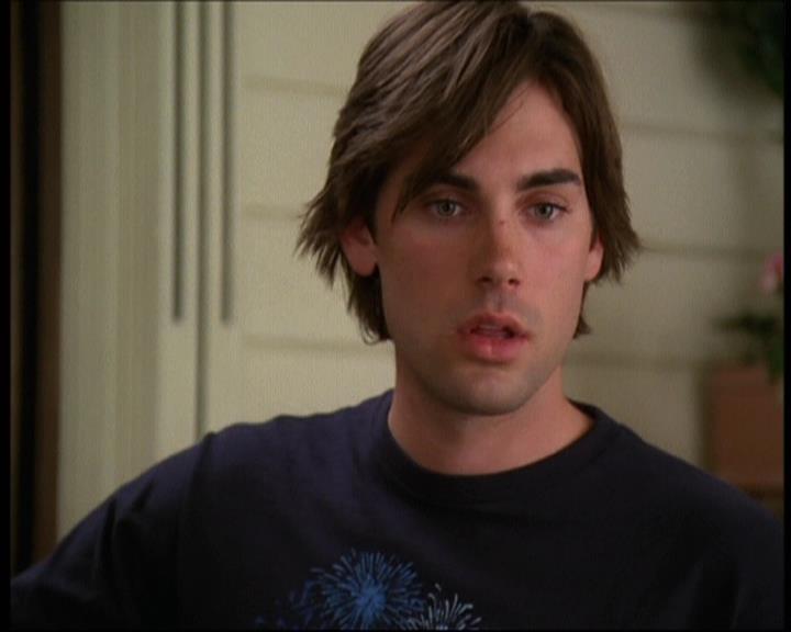 Charmed-Online-dot-609LittleMonsters0561.jpg Charmed-Online-dot-609LittleMonsters0561.jpg