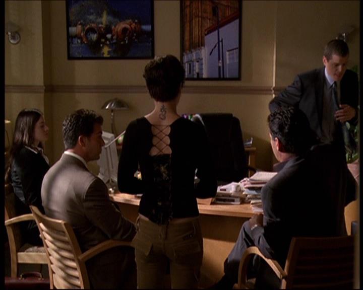 Charmed-Online-dot-609LittleMonsters0681.jpg Charmed-Online-dot-609LittleMonsters0681.jpg