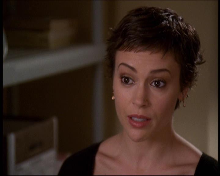 Charmed-Online-dot-609LittleMonsters0737.jpg Charmed-Online-dot-609LittleMonsters0737.jpg