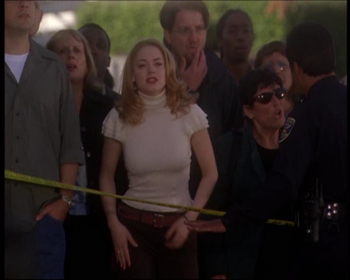 Charmed-Online-dot-609LittleMonsters0859.jpg Charmed-Online-dot-609LittleMonsters0859.jpg