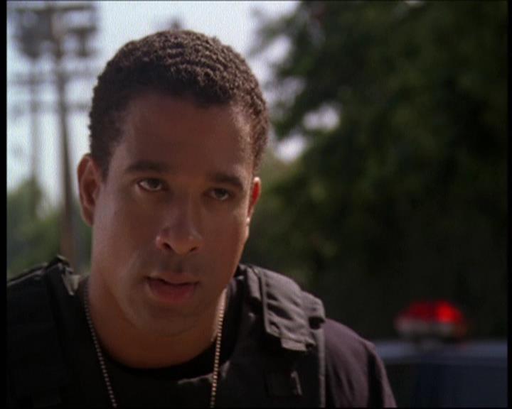 Charmed-Online-dot-609LittleMonsters0893.jpg Charmed-Online-dot-609LittleMonsters0893.jpg