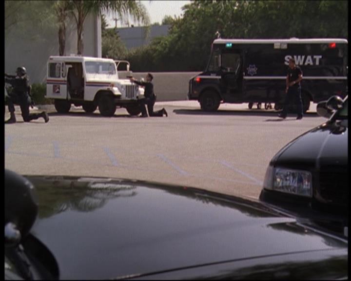 Charmed-Online-dot-609LittleMonsters0916.jpg Charmed-Online-dot-609LittleMonsters0916.jpg