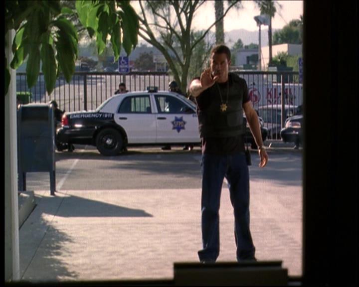 Charmed-Online-dot-609LittleMonsters0934.jpg Charmed-Online-dot-609LittleMonsters0934.jpg