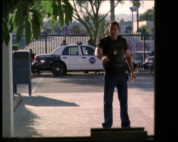 Charmed-Online-dot-609LittleMonsters0935.jpg Charmed-Online-dot-609LittleMonsters0935.jpg