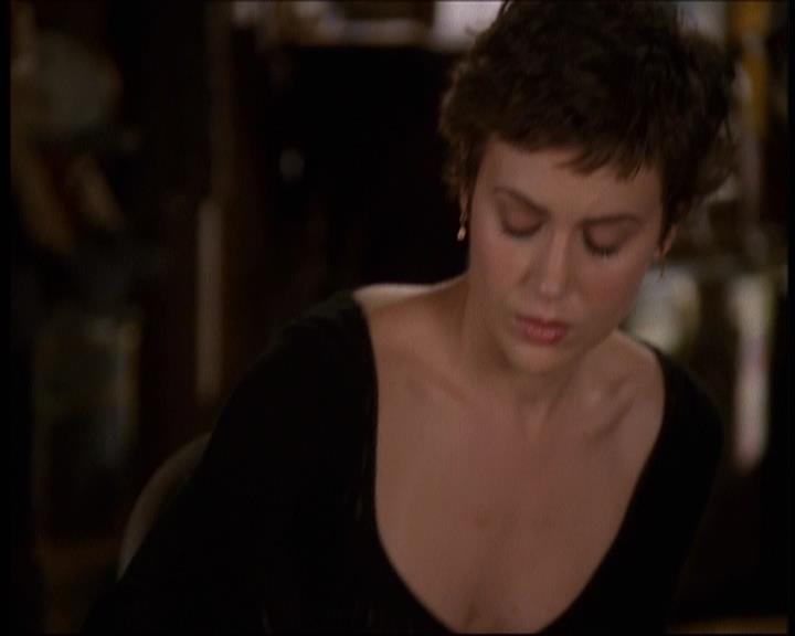 Charmed-Online-dot-609LittleMonsters1103.jpg Charmed-Online-dot-609LittleMonsters1103.jpg