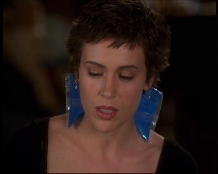 Charmed-Online-dot-609LittleMonsters1133.jpg Charmed-Online-dot-609LittleMonsters1133.jpg