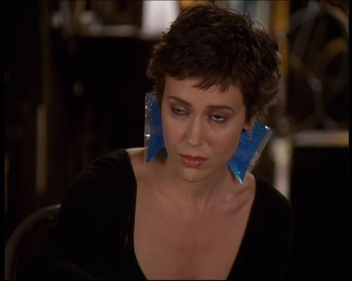 Charmed-Online-dot-609LittleMonsters1153.jpg Charmed-Online-dot-609LittleMonsters1153.jpg