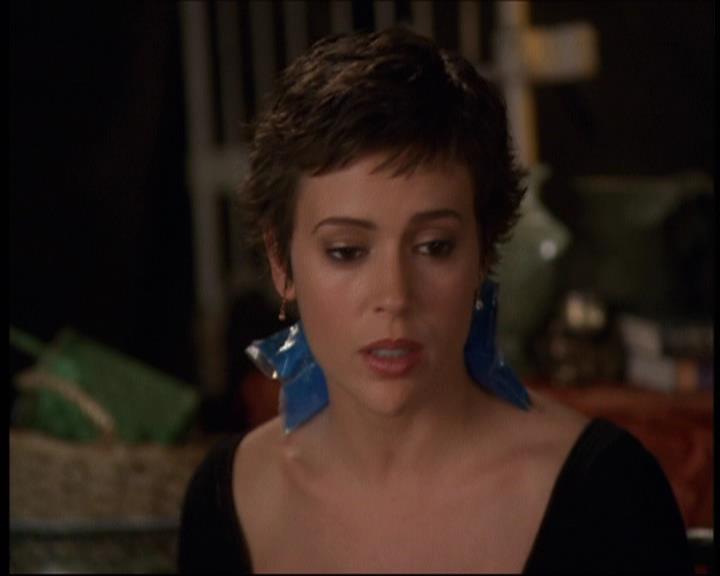 Charmed-Online-dot-609LittleMonsters1213.jpg Charmed-Online-dot-609LittleMonsters1213.jpg