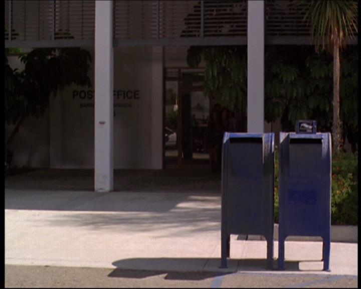 Charmed-Online-dot-609LittleMonsters1351.jpg Charmed-Online-dot-609LittleMonsters1351.jpg