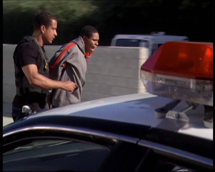 Charmed-Online-dot-609LittleMonsters1387.jpg Charmed-Online-dot-609LittleMonsters1387.jpg