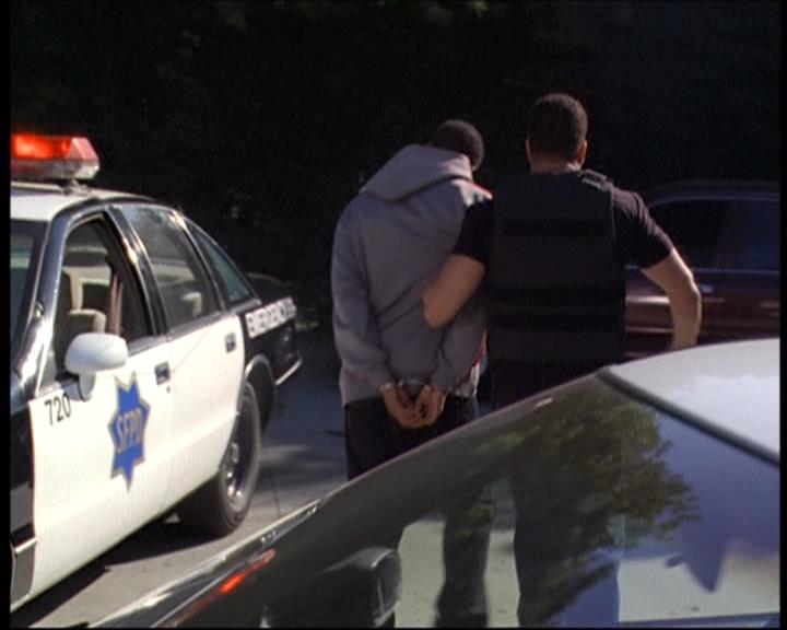 Charmed-Online-dot-609LittleMonsters1389.jpg Charmed-Online-dot-609LittleMonsters1389.jpg