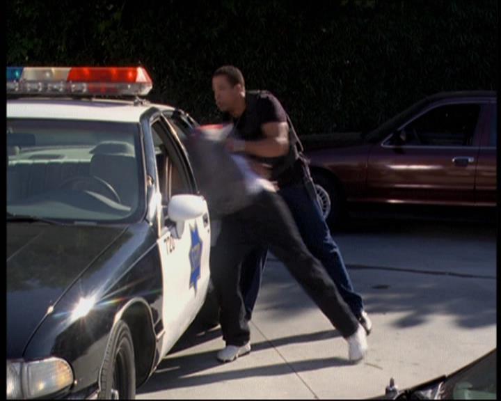 Charmed-Online-dot-609LittleMonsters1396.jpg Charmed-Online-dot-609LittleMonsters1396.jpg