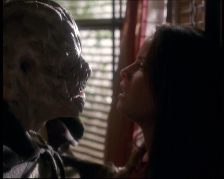 Charmed-Online-dot-609LittleMonsters1436.jpg Charmed-Online-dot-609LittleMonsters1436.jpg