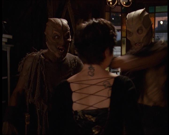 Charmed-Online-dot-609LittleMonsters1531.jpg Charmed-Online-dot-609LittleMonsters1531.jpg