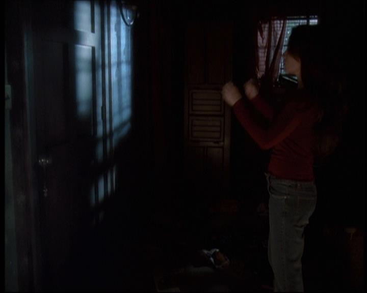 Charmed-Online-dot-609LittleMonsters1582.jpg Charmed-Online-dot-609LittleMonsters1582.jpg