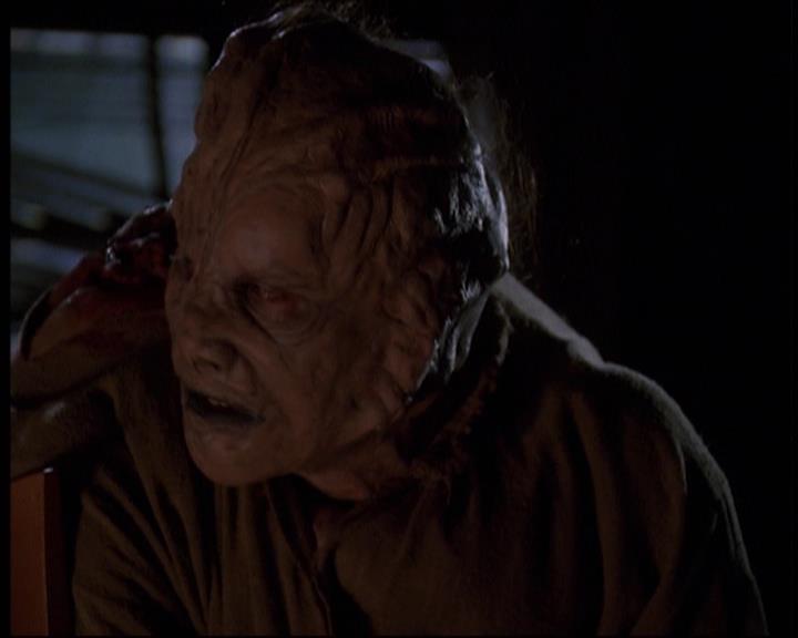 Charmed-Online-dot-609LittleMonsters1698.jpg Charmed-Online-dot-609LittleMonsters1698.jpg