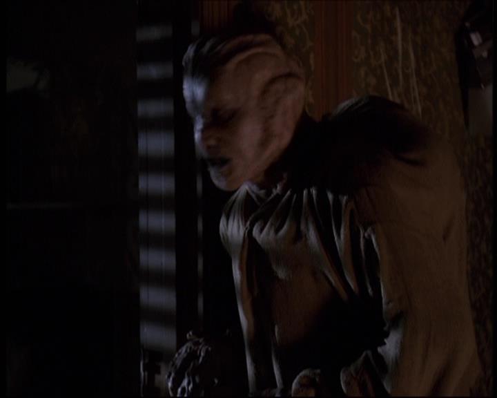 Charmed-Online-dot-609LittleMonsters1748.jpg Charmed-Online-dot-609LittleMonsters1748.jpg