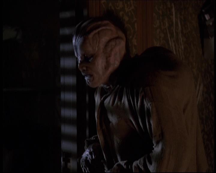 Charmed-Online-dot-609LittleMonsters1753.jpg Charmed-Online-dot-609LittleMonsters1753.jpg