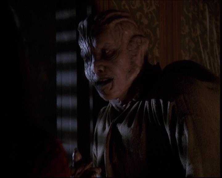 Charmed-Online-dot-609LittleMonsters1793.jpg