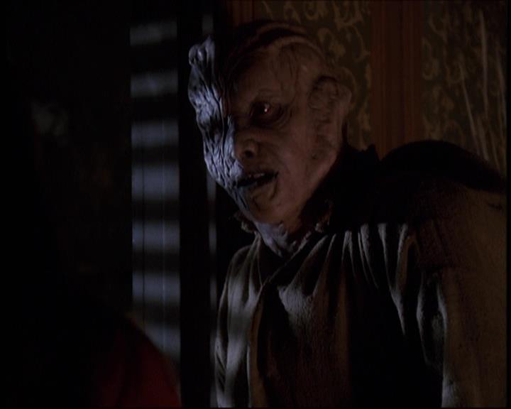 Charmed-Online-dot-609LittleMonsters1794.jpg Charmed-Online-dot-609LittleMonsters1794.jpg