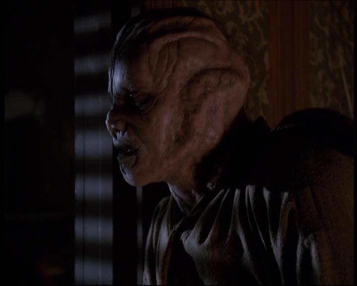 Charmed-Online-dot-609LittleMonsters1803.jpg