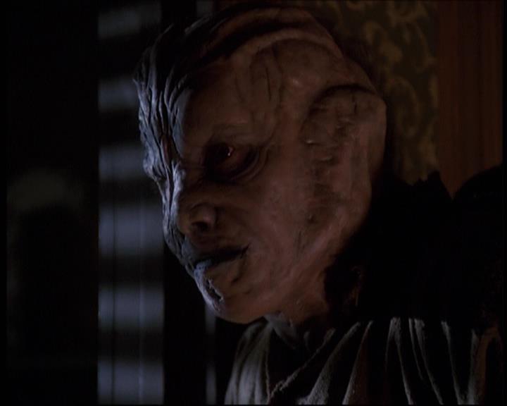 Charmed-Online-dot-609LittleMonsters1819.jpg Charmed-Online-dot-609LittleMonsters1819.jpg