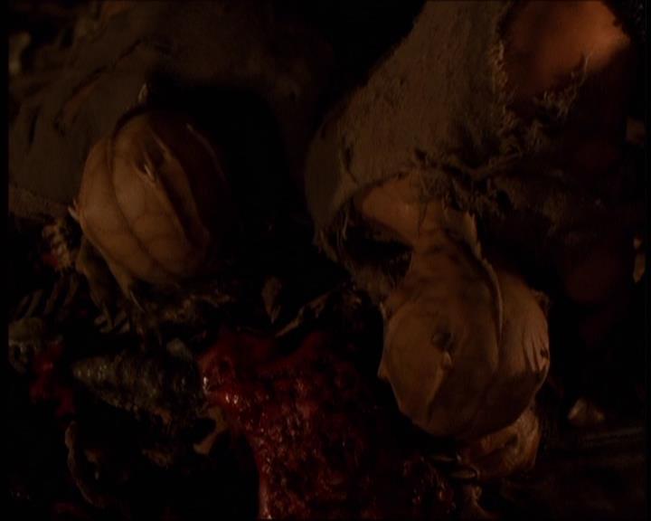 Charmed-Online-dot-609LittleMonsters1829.jpg Charmed-Online-dot-609LittleMonsters1829.jpg