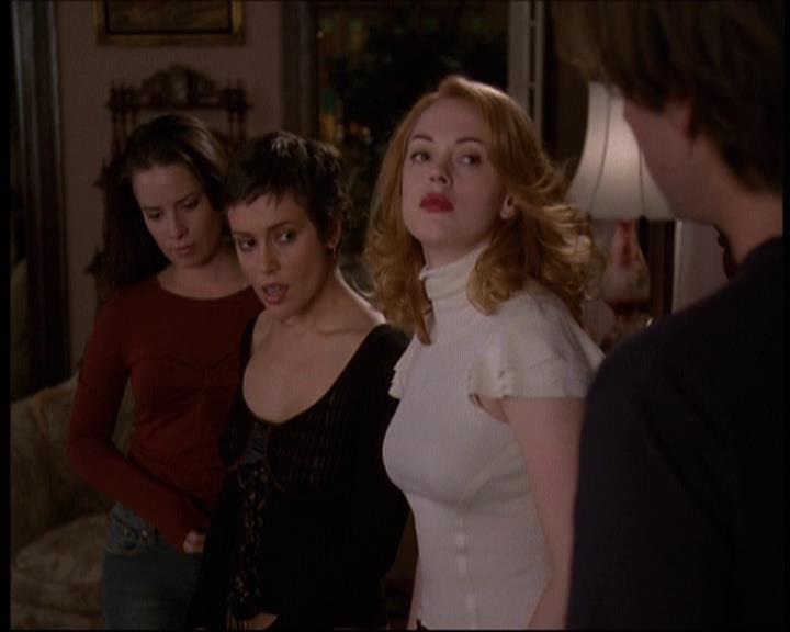 Charmed-Online-dot-609LittleMonsters1980.jpg Charmed-Online-dot-609LittleMonsters1980.jpg