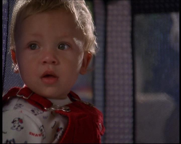 Charmed-Online-dot-609LittleMonsters2134.jpg Charmed-Online-dot-609LittleMonsters2134.jpg