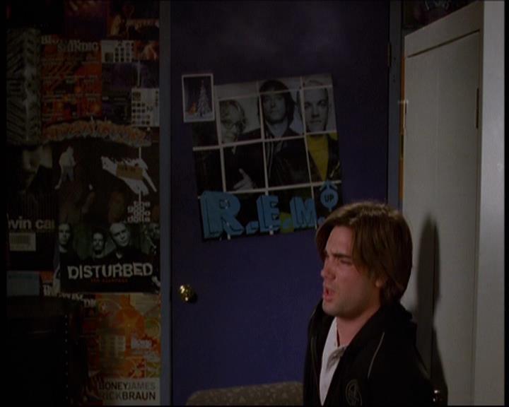 Charmed-Online-dot-610Chris-Crossed0166.jpg