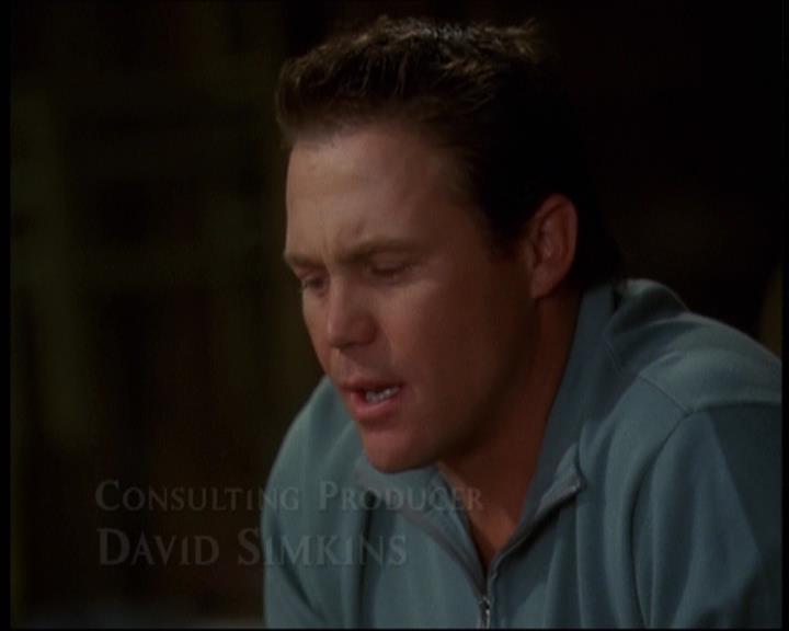 Charmed-Online-dot-610Chris-Crossed0301.jpg Charmed-Online-dot-610Chris-Crossed0301.jpg