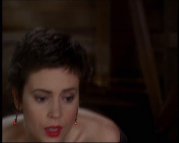 Charmed-Online-dot-610Chris-Crossed0313.jpg