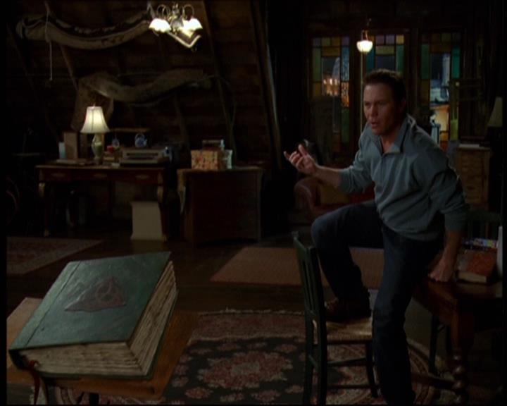 Charmed-Online-dot-610Chris-Crossed0316.jpg