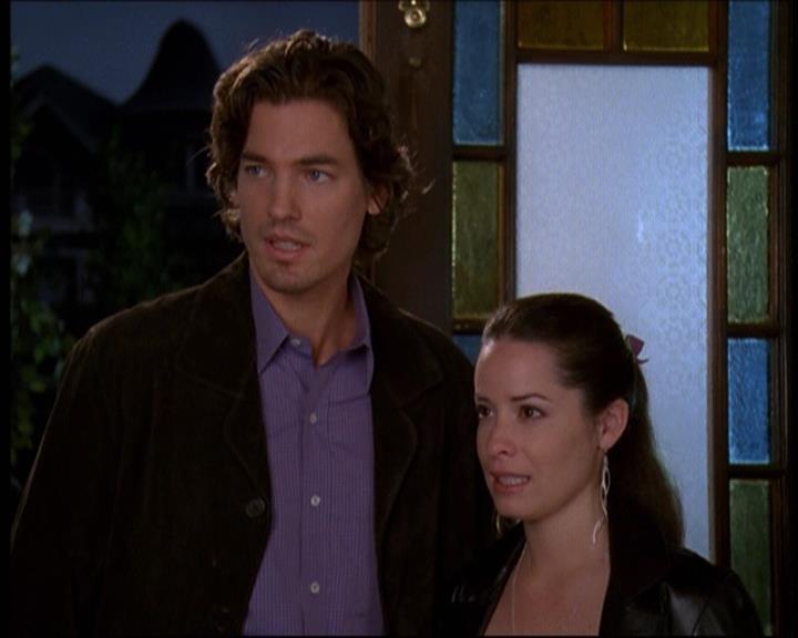 Charmed-Online-dot-610Chris-Crossed0368.jpg