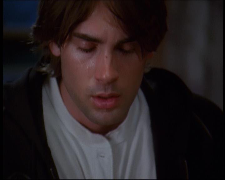 Charmed-Online-dot-610Chris-Crossed0492.jpg