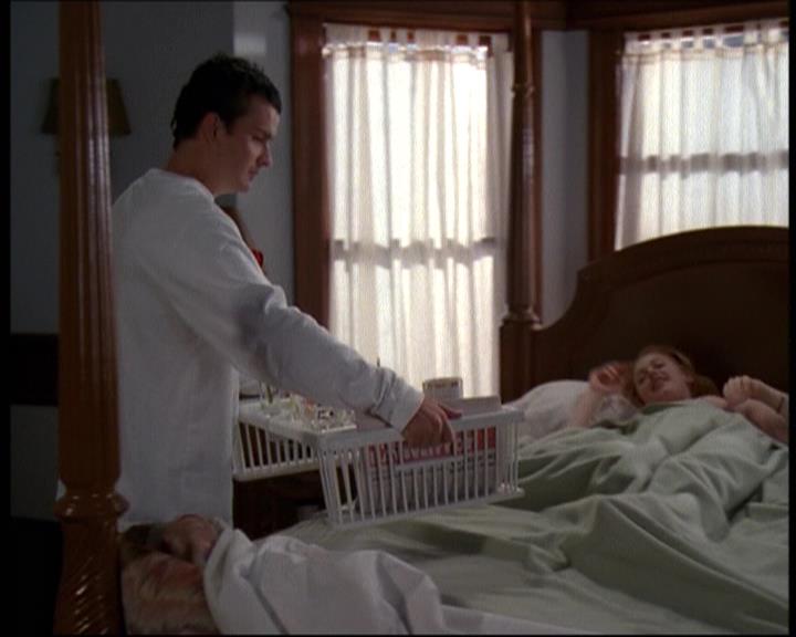 Charmed-Online-dot-610Chris-Crossed0499.jpg Charmed-Online-dot-610Chris-Crossed0499.jpg