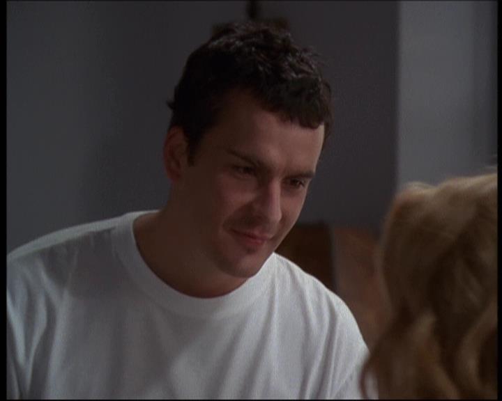 Charmed-Online-dot-610Chris-Crossed0510.jpg Charmed-Online-dot-610Chris-Crossed0510.jpg