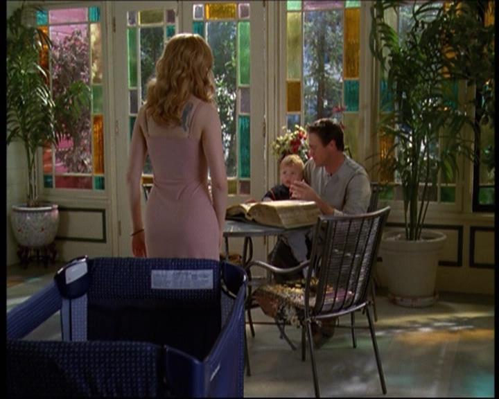 Charmed-Online-dot-610Chris-Crossed0569.jpg