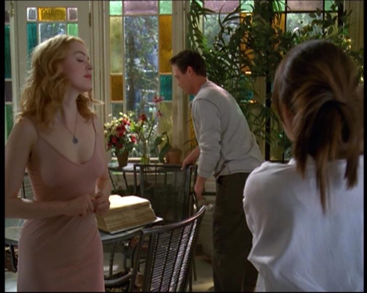 Charmed-Online-dot-610Chris-Crossed0618.jpg